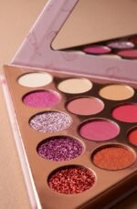 Mupara Geometric 15-Shade Eye Shadow Palette – Vivid Pinks, Warm Oranges & High-Shine Glitters - Image 3